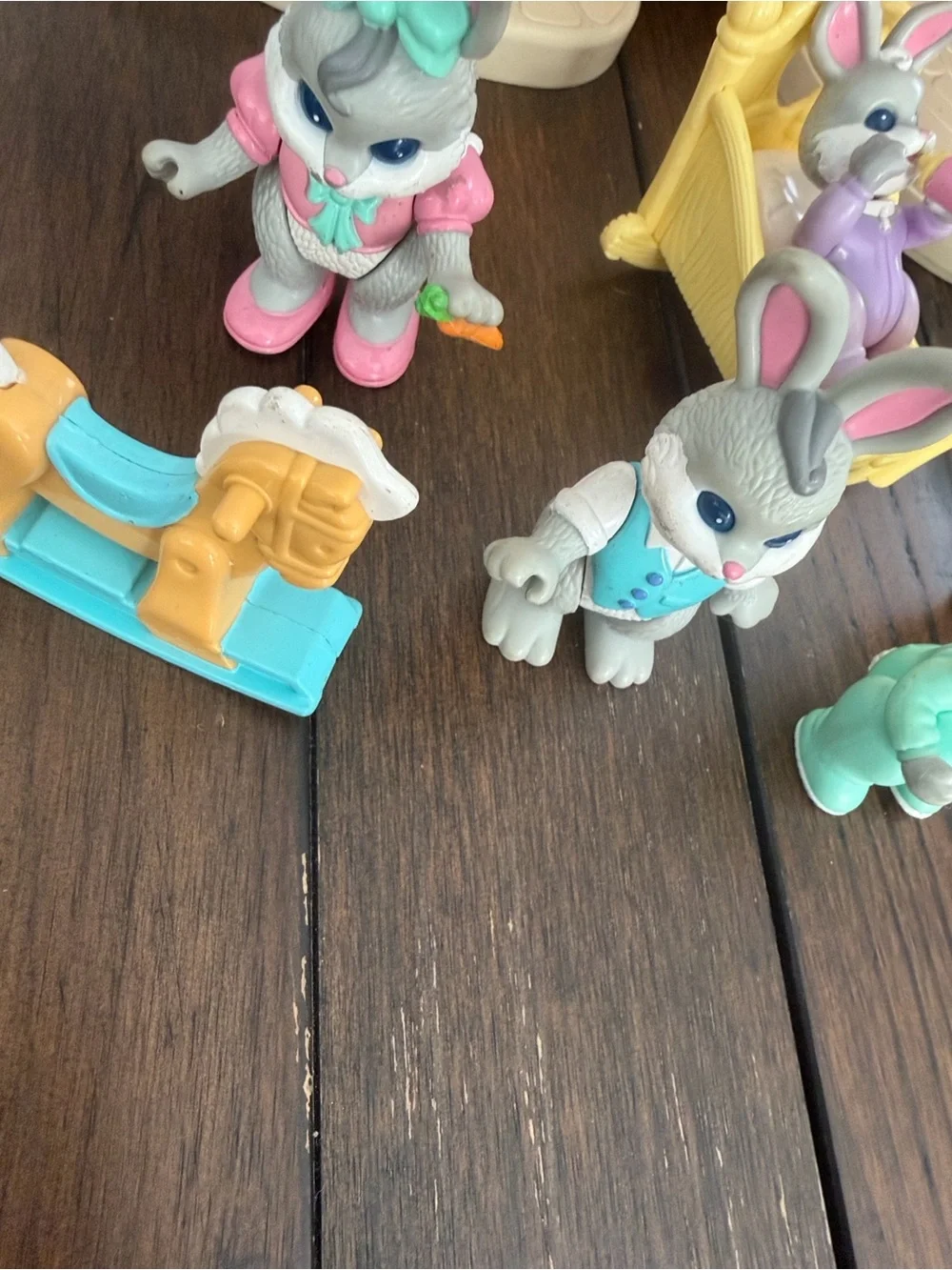 1996 Fisher-Price Hideaway Hollow Treehouse Playset w/ Bunnies